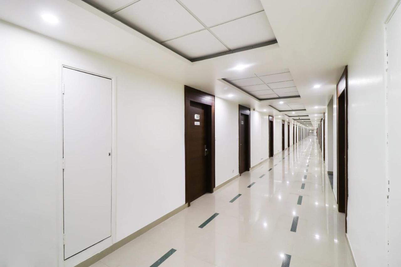 Hotel Grand 81 Faridabad Eksteriør billede